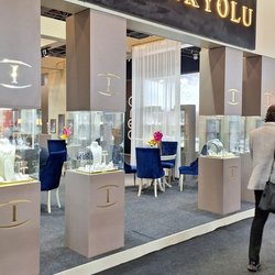 Фотоотчет с выставки Istanbul Jewelry Show' April 2024: Ювелирные изделия, драгоценные камни, упаковка и свет