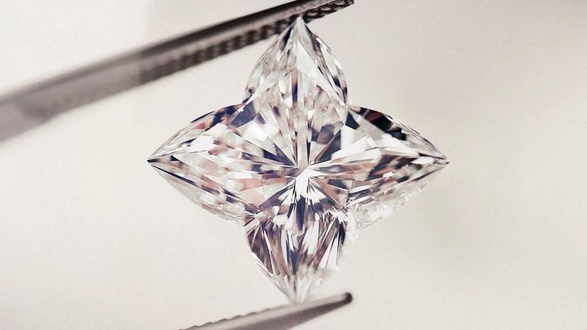 Лучшие друзья девушки – это бриллианты: Louis Vuitton выпустил новую коллекцию LV Diamonds