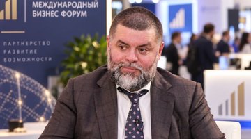 «Ювелирные украшения — это не фаст-фэшн»: владелец РИНГО Андрей Ялунин объяснил, почему ювелирному бизнесу нельзя гнаться за модой