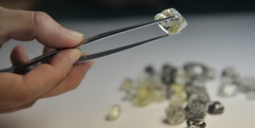 В 2014 году прибыль от продаж алмазов De Beers выросла на 11% до $ 1,5 млрд