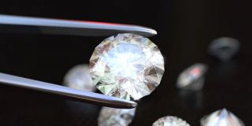 В России не намерены запрещать синтетические бриллианты