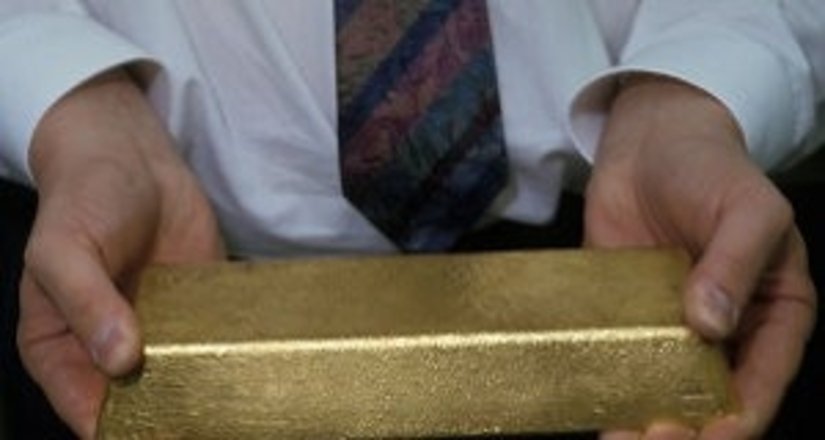 Сорос успел продать золото перед падением в апреле