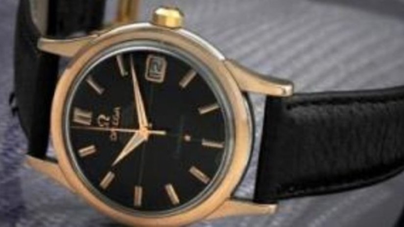 Часы Элвиса Пресли проданы за 52500 долларов