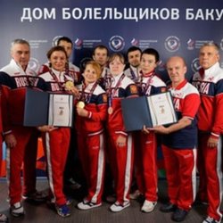 На церемонии награждения в Доме болельщиков в Баку отметили успехи самбистов из Свердловской области