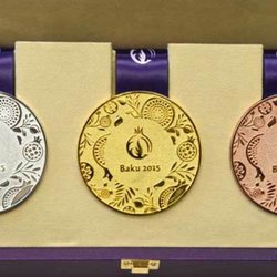 АДАМАС разработал дизайн медалей первых Европейских Игр в Баку 2015