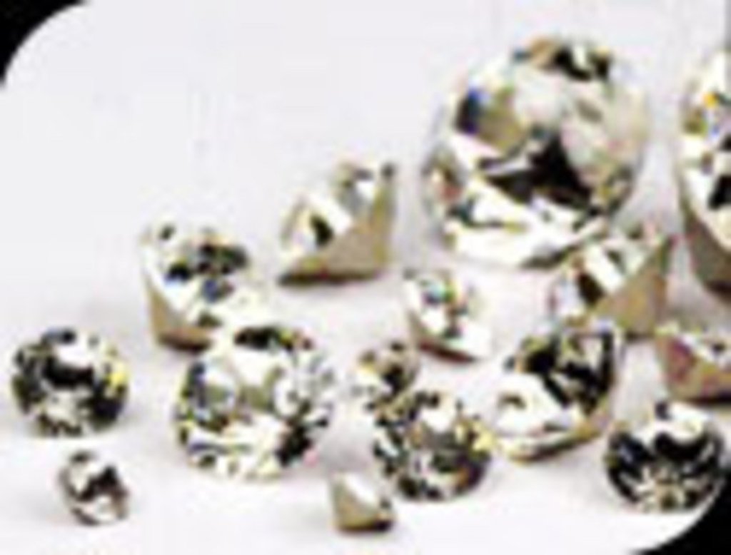 Swarovski: Ювелирные кристаллы от CrystalDecor