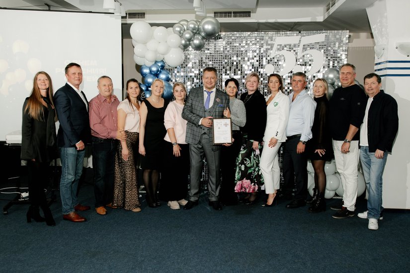 Гендиректор сети «Александрит» Сергей Рыбаков получил высшую награду Мемориального фонда Фаберже