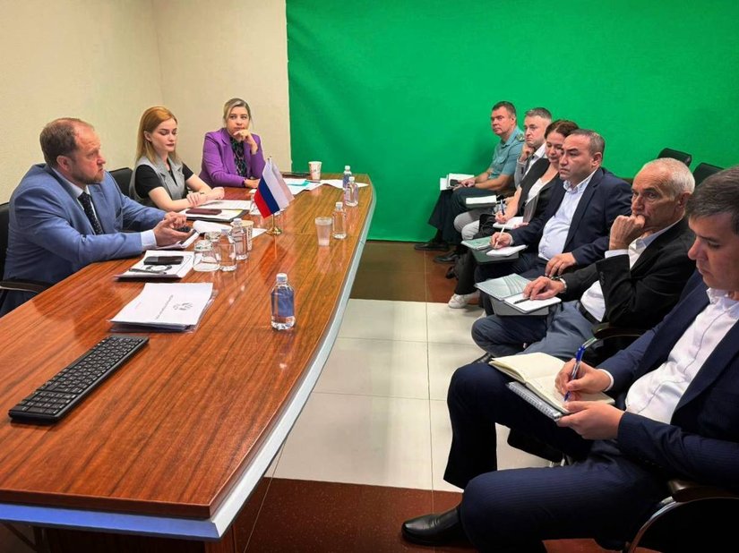 Делегации России и Узбекистана провели переговоры по контролю за оборотом драгоценных металлов и камней