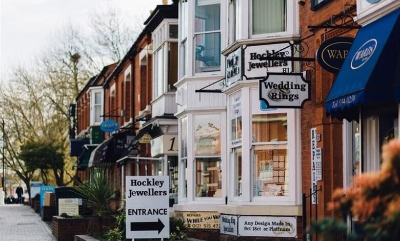 Скандальная продажа исторических мастерских в Бирмингеме: Угроза всемирному наследию