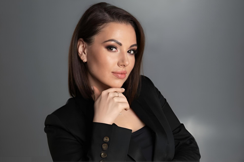 Свой День Рождения отмечает директор рекламного агентства JUNWEX