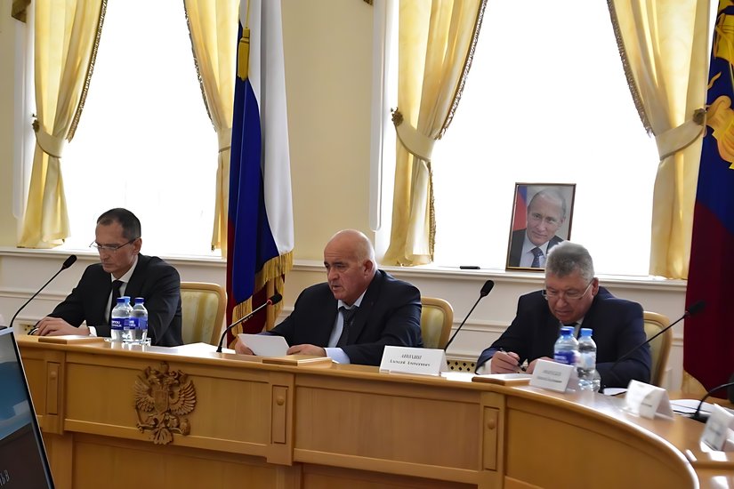 Настоящее и будущее ювелирной отрасли обсудили в Костроме