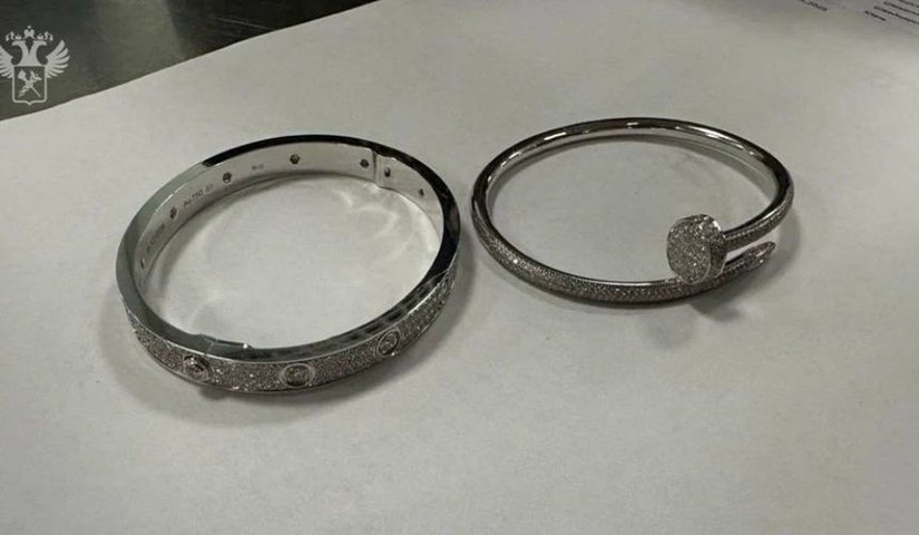 Cartier в носке: Схема на 2,4 миллиона провалилась из-за зеленого коридора