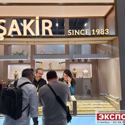 Фотоотчет с осенней выставки Istanbul Jewelry Show 2025: ювелирные изделия и технологии