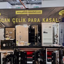 Фотоотчет с весенней выставки Istanbul Jewelry Show 2025: от оборудования до готовых украшений