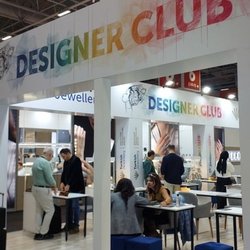Фотоотчет с осенней выставки Istanbul Jewelry Show 2025: ювелирные изделия и технологии