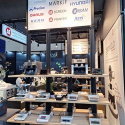 Фотоотчет с осенней выставки Istanbul Jewelry Show 2025: ювелирные изделия и технологии