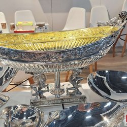 Фотоотчет с весенней выставки Istanbul Jewelry Show 2025: от оборудования до готовых украшений