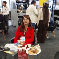 Фотоотчет с осенней выставки Istanbul Jewelry Show 2025: ювелирные изделия и технологии