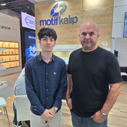Фотоотчет с осенней выставки Istanbul Jewelry Show 2025: ювелирные изделия и технологии