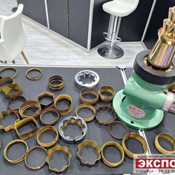Фотоотчет с осенней выставки Istanbul Jewelry Show 2025: ювелирные изделия и технологии