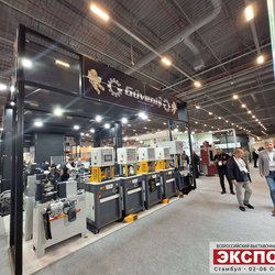 Фотоотчет с осенней выставки Istanbul Jewelry Show 2025: ювелирные изделия и технологии