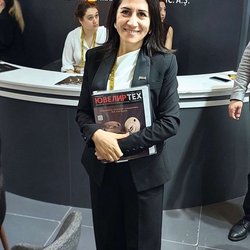 Фотоотчет с весенней выставки Istanbul Jewelry Show 2025: от оборудования до готовых украшений