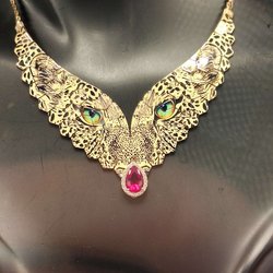 Фотоотчет с весенней выставки Istanbul Jewelry Show 2025: от оборудования до готовых украшений