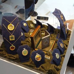 Фотоотчет с осенней выставки Istanbul Jewelry Show 2025: ювелирные изделия и технологии