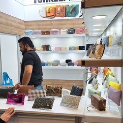 Фотоотчет с весенней выставки Istanbul Jewelry Show 2025: от оборудования до готовых украшений