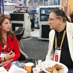 Фотоотчет с осенней выставки Istanbul Jewelry Show 2025: ювелирные изделия и технологии