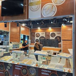 Фотоотчет с осенней выставки Istanbul Jewelry Show 2025: ювелирные изделия и технологии