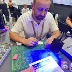 Фотоотчет с осенней выставки Istanbul Jewelry Show 2025: ювелирные изделия и технологии