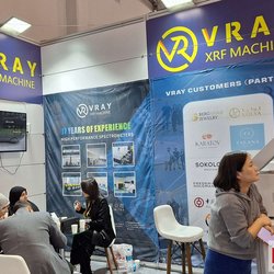 Фотоотчет с весенней выставки Istanbul Jewelry Show 2025: от оборудования до готовых украшений