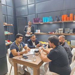 Фотоотчет с осенней выставки Istanbul Jewelry Show 2025: ювелирные изделия и технологии