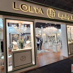 Фотоотчет с весенней выставки Istanbul Jewelry Show 2025: от оборудования до готовых украшений