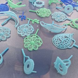 Фотоотчет с весенней выставки Istanbul Jewelry Show 2025: от оборудования до готовых украшений