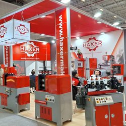 Фотоотчет с весенней выставки Istanbul Jewelry Show 2025: от оборудования до готовых украшений