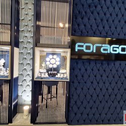 Фотоотчет с весенней выставки Istanbul Jewelry Show 2025: от оборудования до готовых украшений