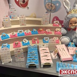 Фотоотчет с осенней выставки Istanbul Jewelry Show 2025: ювелирные изделия и технологии