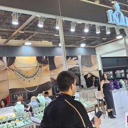 Фотоотчет с весенней выставки Istanbul Jewelry Show 2025: от оборудования до готовых украшений
