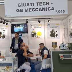 Фоторепортаж с выставки "Istanbul Jewelry Show'  October 2024"