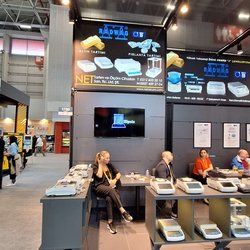 Фотоотчет с весенней выставки Istanbul Jewelry Show 2025: от оборудования до готовых украшений