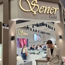 Фотоотчет с весенней выставки Istanbul Jewelry Show 2025: от оборудования до готовых украшений