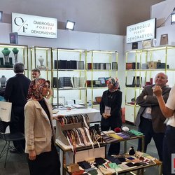Фотоотчет с весенней выставки Istanbul Jewelry Show 2025: от оборудования до готовых украшений
