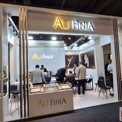 Фотоотчет с весенней выставки Istanbul Jewelry Show 2025: от оборудования до готовых украшений