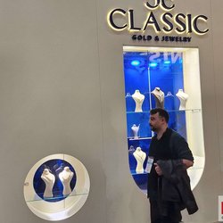 Фотоотчет с весенней выставки Istanbul Jewelry Show 2025: от оборудования до готовых украшений