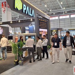 Фотоотчет с весенней выставки Istanbul Jewelry Show 2025: от оборудования до готовых украшений