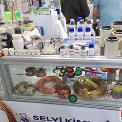 Фотоотчет с весенней выставки Istanbul Jewelry Show 2025: от оборудования до готовых украшений