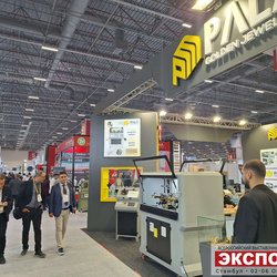 Фотоотчет с осенней выставки Istanbul Jewelry Show 2025: ювелирные изделия и технологии