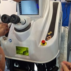 Фотоотчет с весенней выставки Istanbul Jewelry Show 2025: от оборудования до готовых украшений